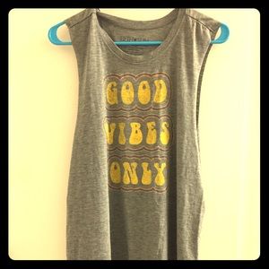 Women’s grey muscle T-shirt- Good Vibes Only  XL